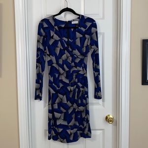 Long sleeve light weight Calvin Klein Sz 8 wrap dress